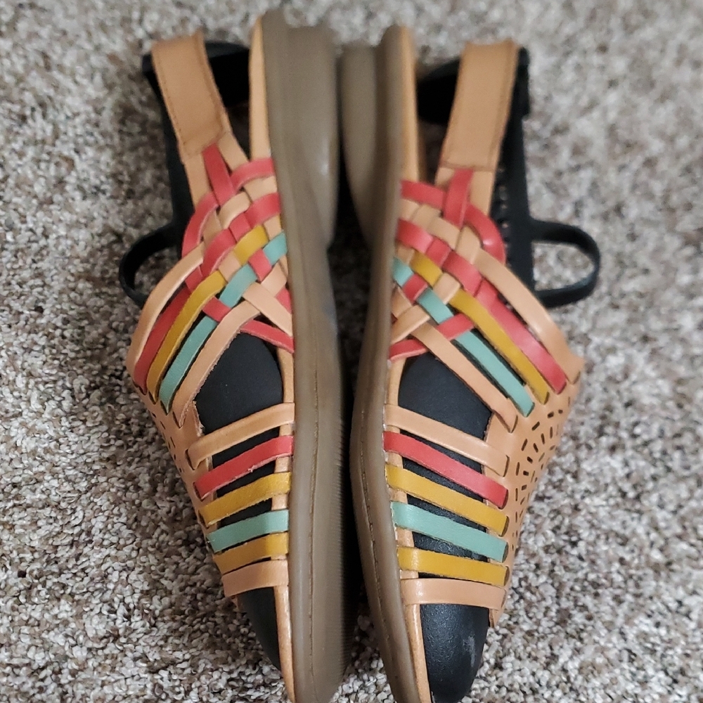 🌈 Naturalizer Leather Slingback Sandals – Size 7 – Multicolor Woven Design - Picture 4 of 10